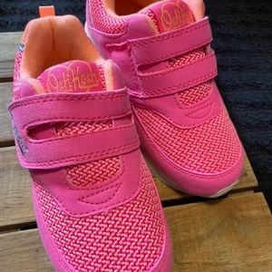 OshKosh B'gosh sneakers! (10)